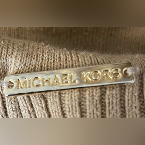 Michael Kors Tan Fringe Cowl Neck Sweater size Large PtP 21” - Picture 5 of 8